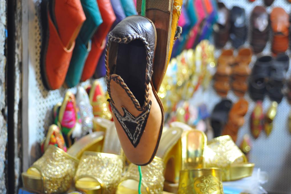 حـرف الجـلد والأحذيـة